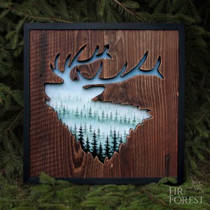 Jeleń i mglisty las